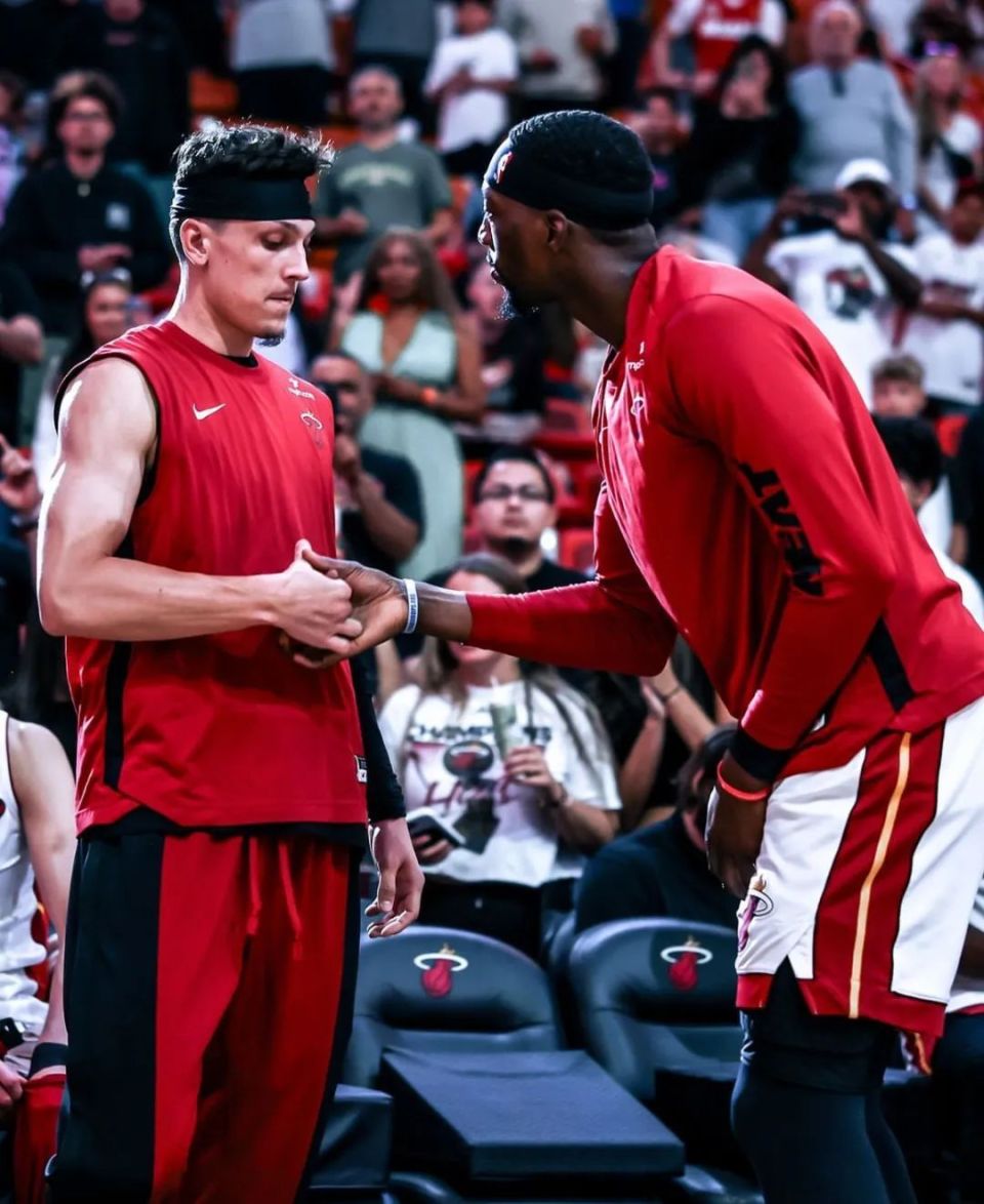 包含赛后体能课后,波士顿凯尔特人主帅复盘备战欧超杯,震撼外界,数据趋势出现新变化的词条九游游戏官网