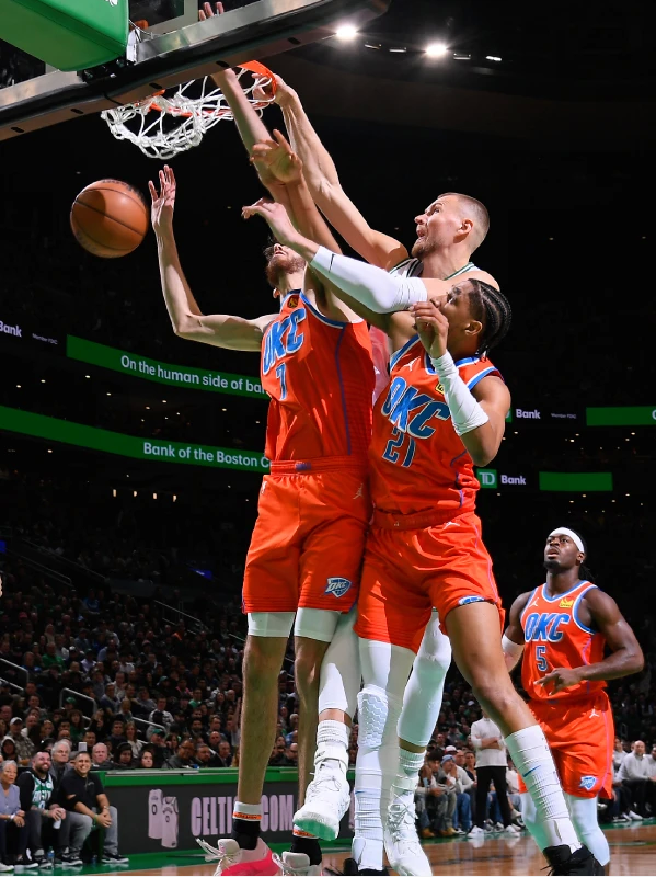 波士顿凯尔特人国际比赛日状态回暖，志在NBA总决赛名次提升，态度坚定，赛程密集仍需轮换的简单介绍九游游戏官网