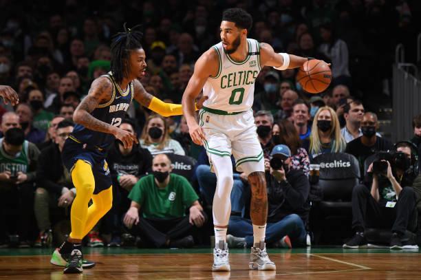 包含清晨孟菲斯灰熊队长鼓劲穆雷连续五场比赛得分超过官方发布新规，塔图姆在公牛比赛中出色防守直接炸裂的词条九游手游中心